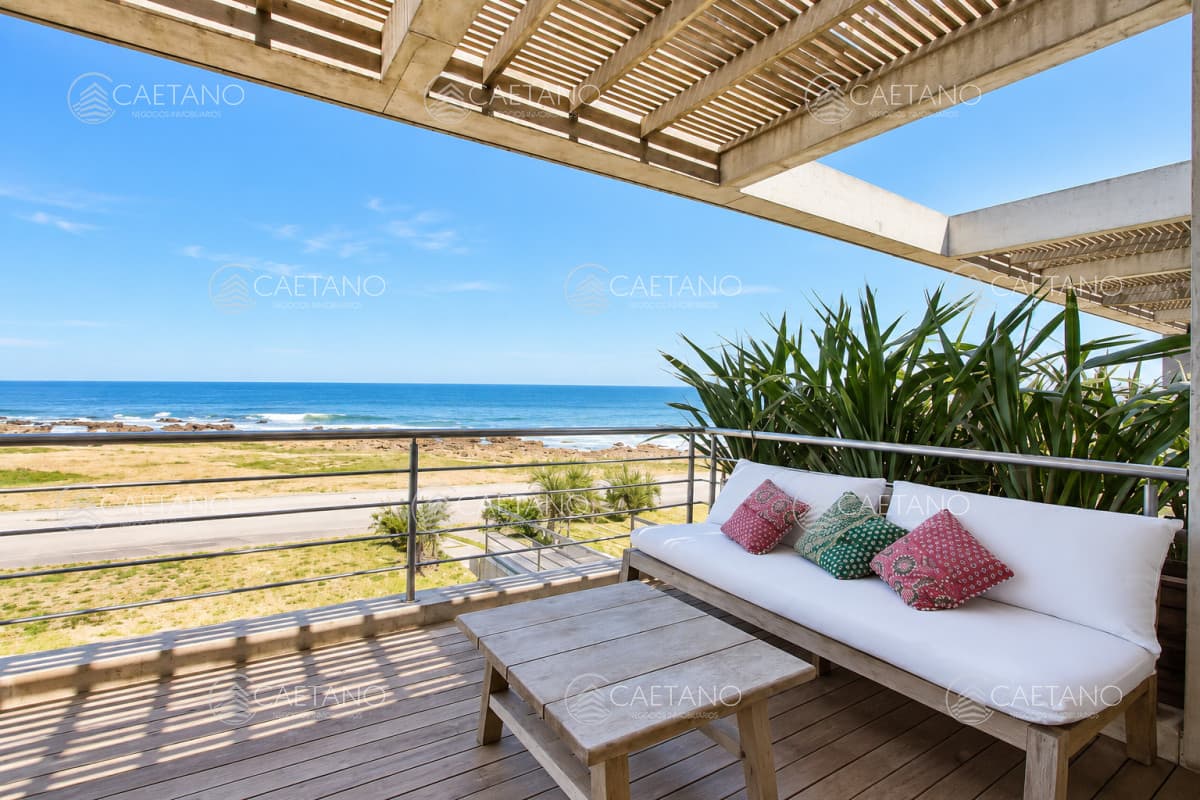 Duplex frente al mar en La Barra — foto 3