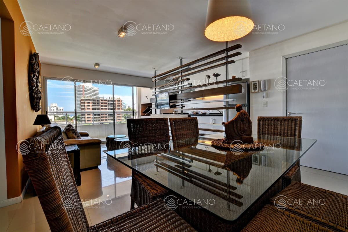 Apartamento en Venta + Sunrise Aidy Grill  Playa Brava — foto 2