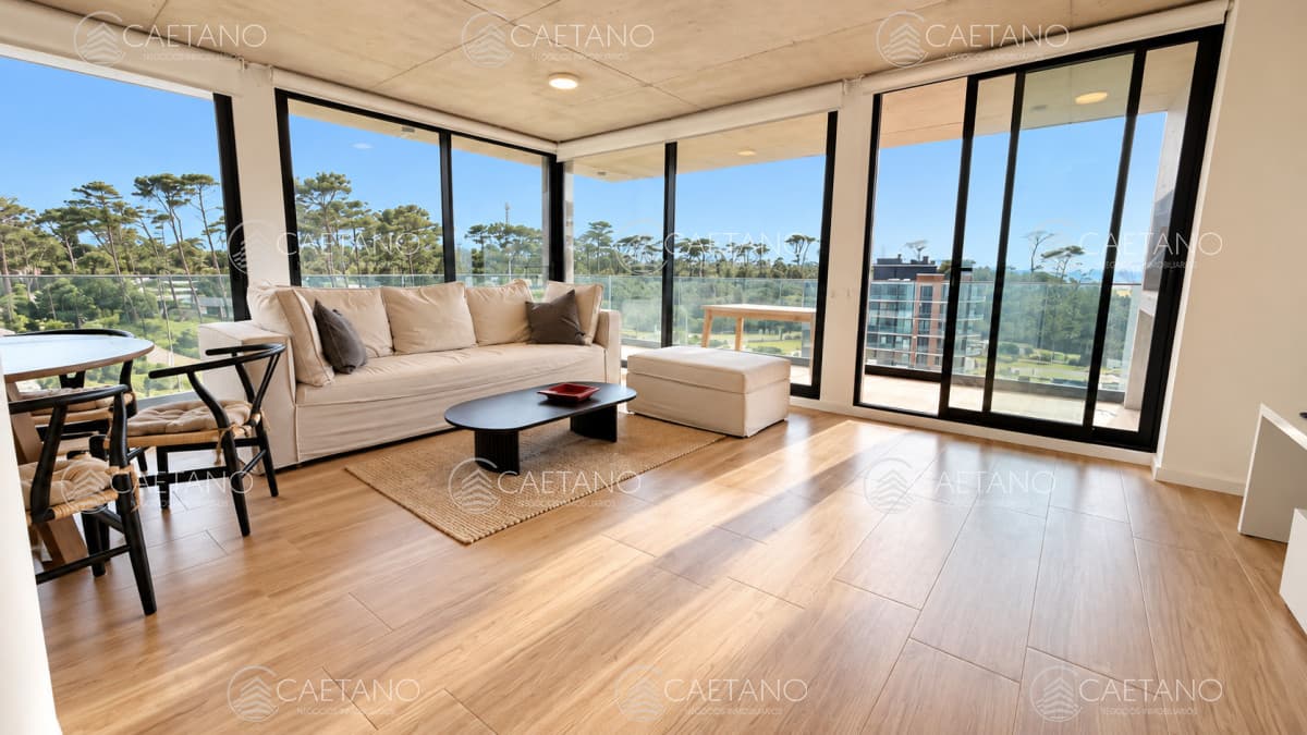 Apartamento En Venta 3 Dormitorios en primera línea de Playa Mansa — foto 3