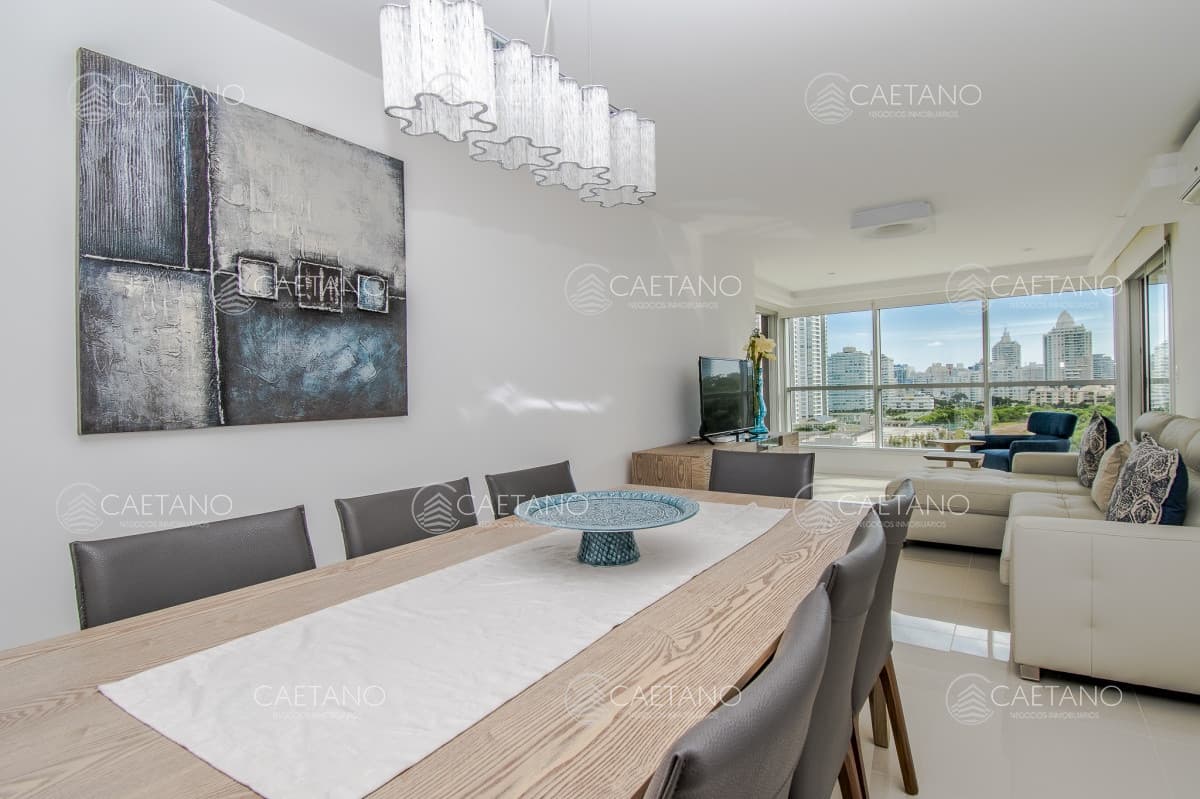 Apartamento en Playa Brava de Punta del Este en Venta — foto 3