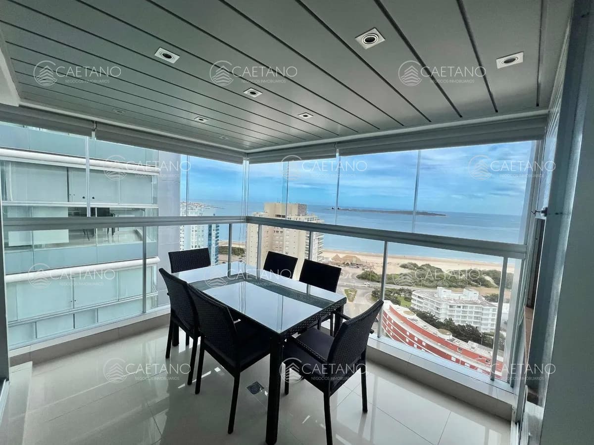 Apartamento en Miami Boulevard de dos dormitorios en alquiler, Punta del Este, Playa Mansa — foto 3