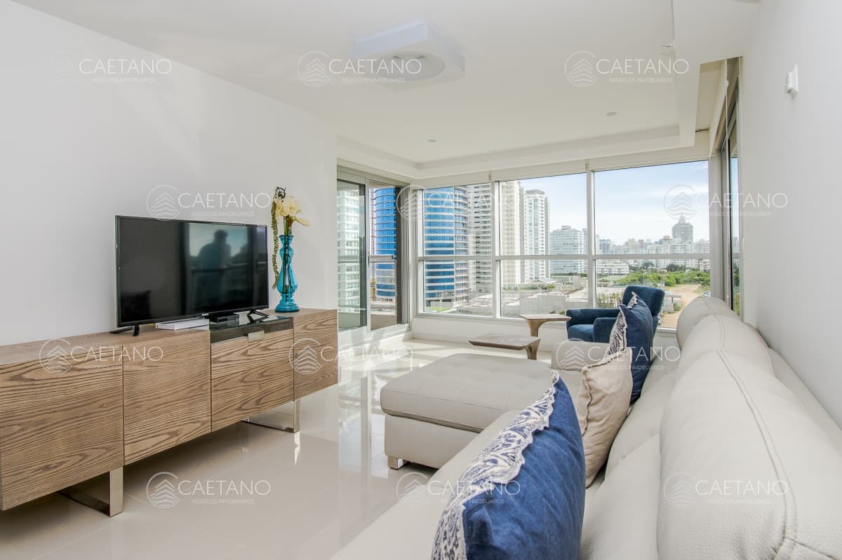 Apartamento en Playa Brava de Punta del Este en Venta
