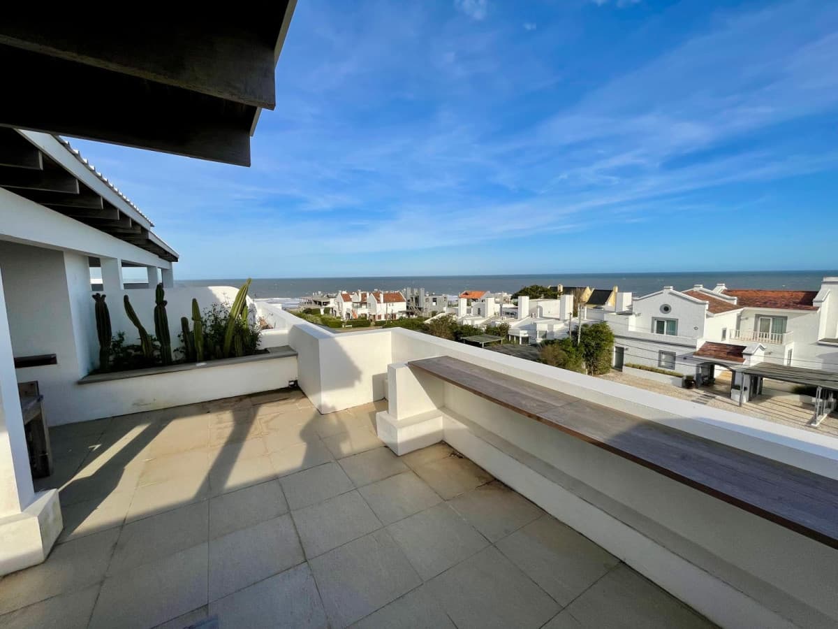 Apartamento en Esturion de Montoya 2 La Barra Punta del Este
