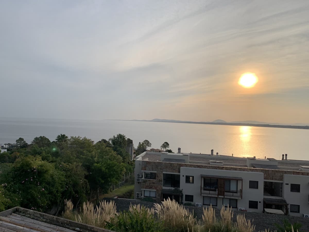 Apartamento Quartier Punta Ballena en alquiler dos dormitorios con maravillosa vista