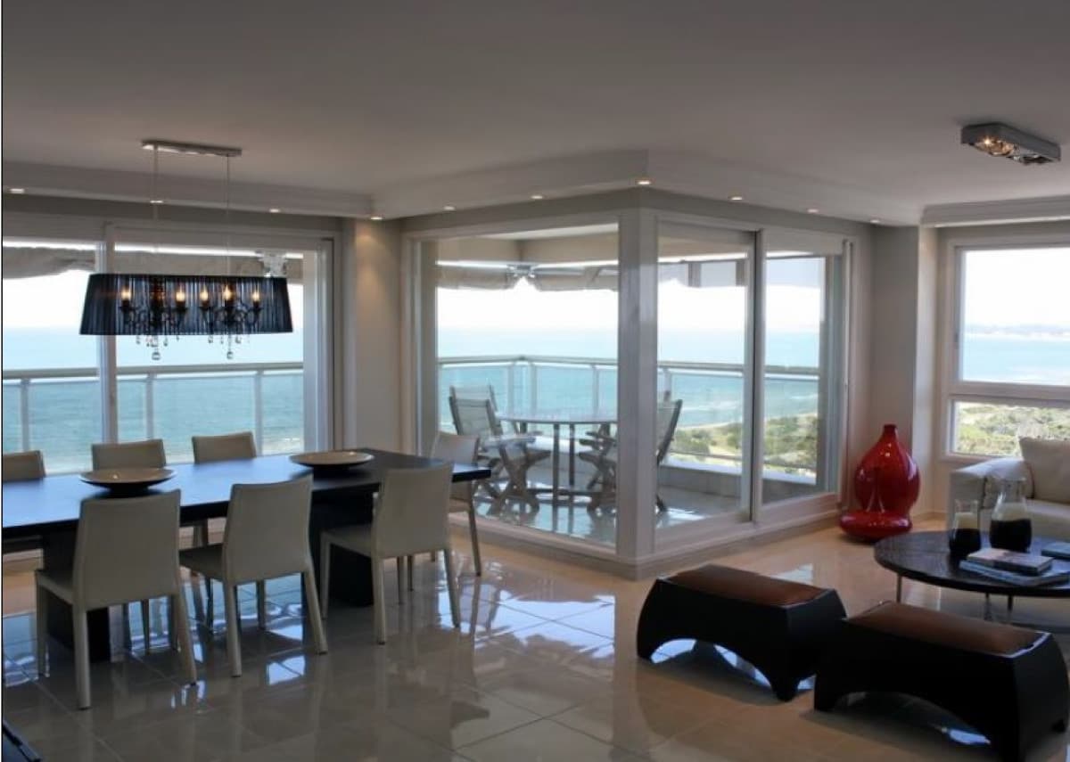 Apartamento en Le Jardin Punta del Este - Tres dormitorios