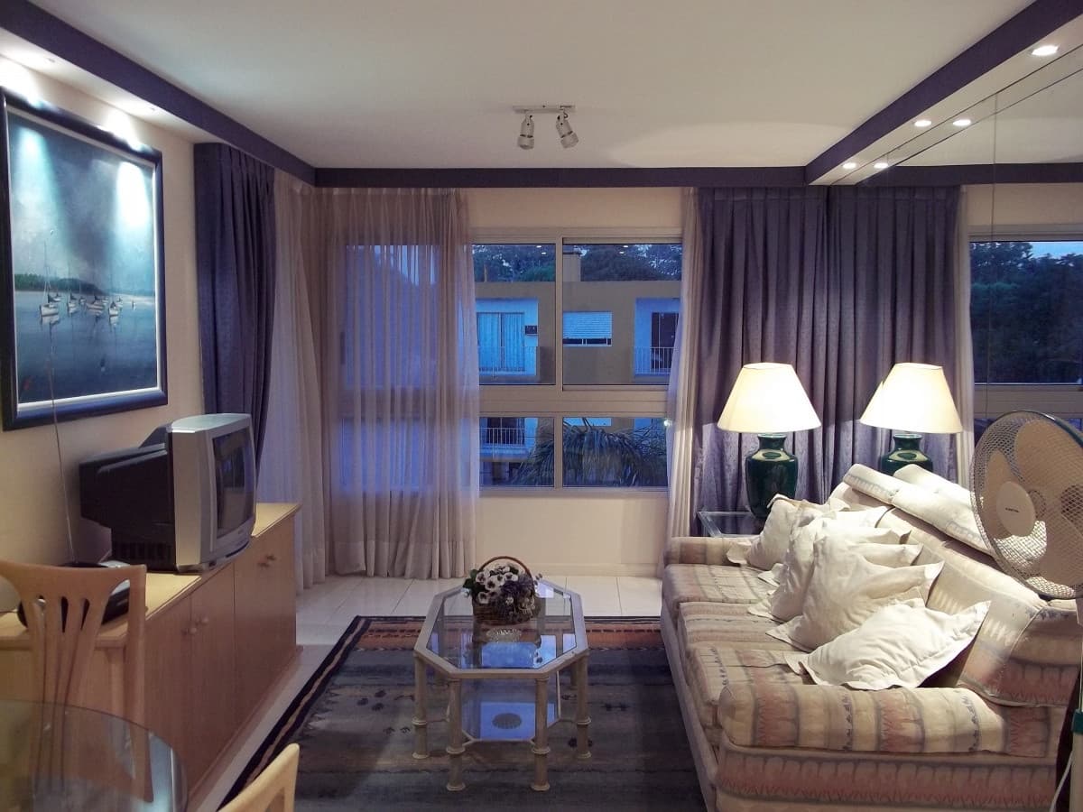 Apartamento en Venta Playa Mansa Punta del Este