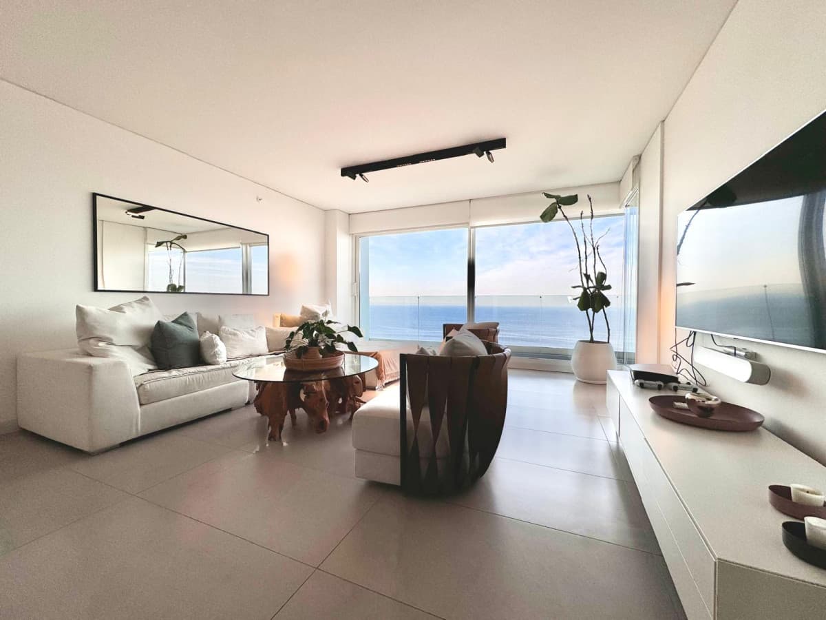 Apartamento de tres dormitorios en Torre Le Parc en alquiler temporal