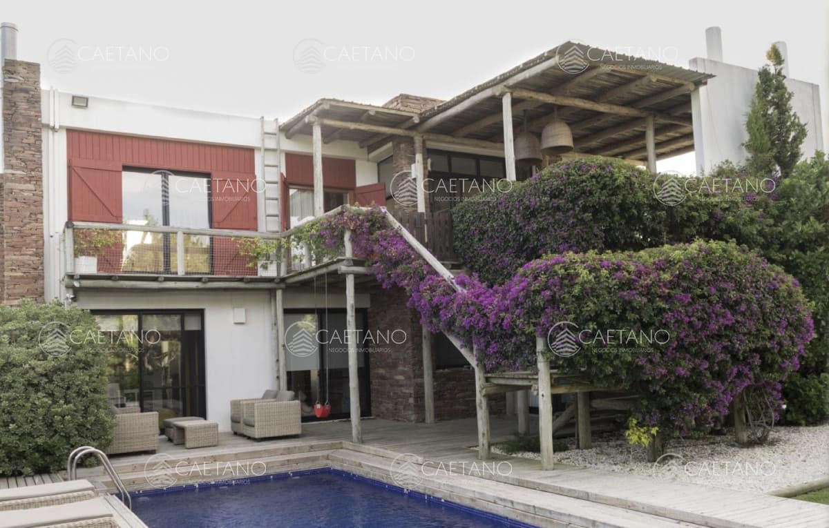 Moderna Casa de 4 suites en alquiler en Jose Ignacio — foto 3