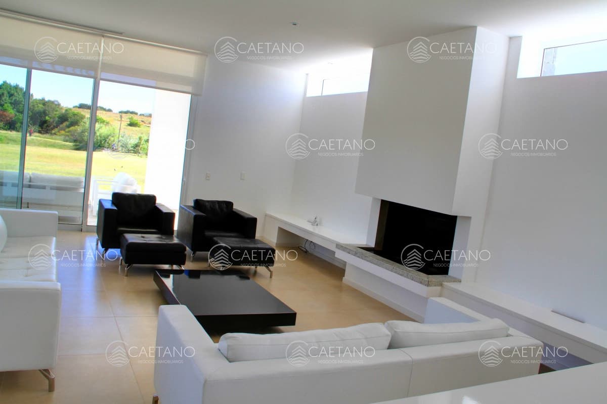 Chacra con Casa en Alquiler Manantiales Punta Piedras — foto 3