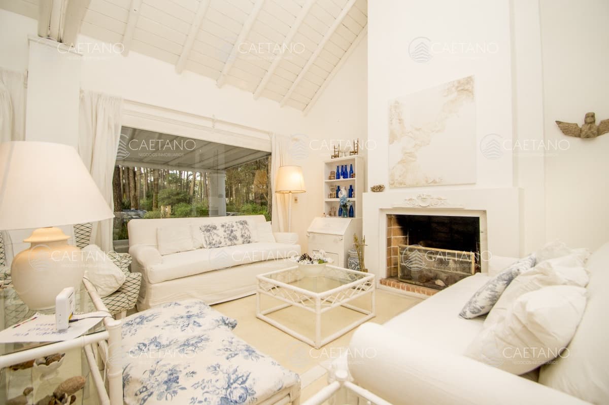 Laguna Blanca Alquiler Casa Cuatro Dormitorios — foto 2