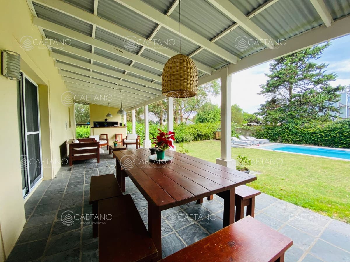 Casa en Alquiler Playa Montoya Punta del Este