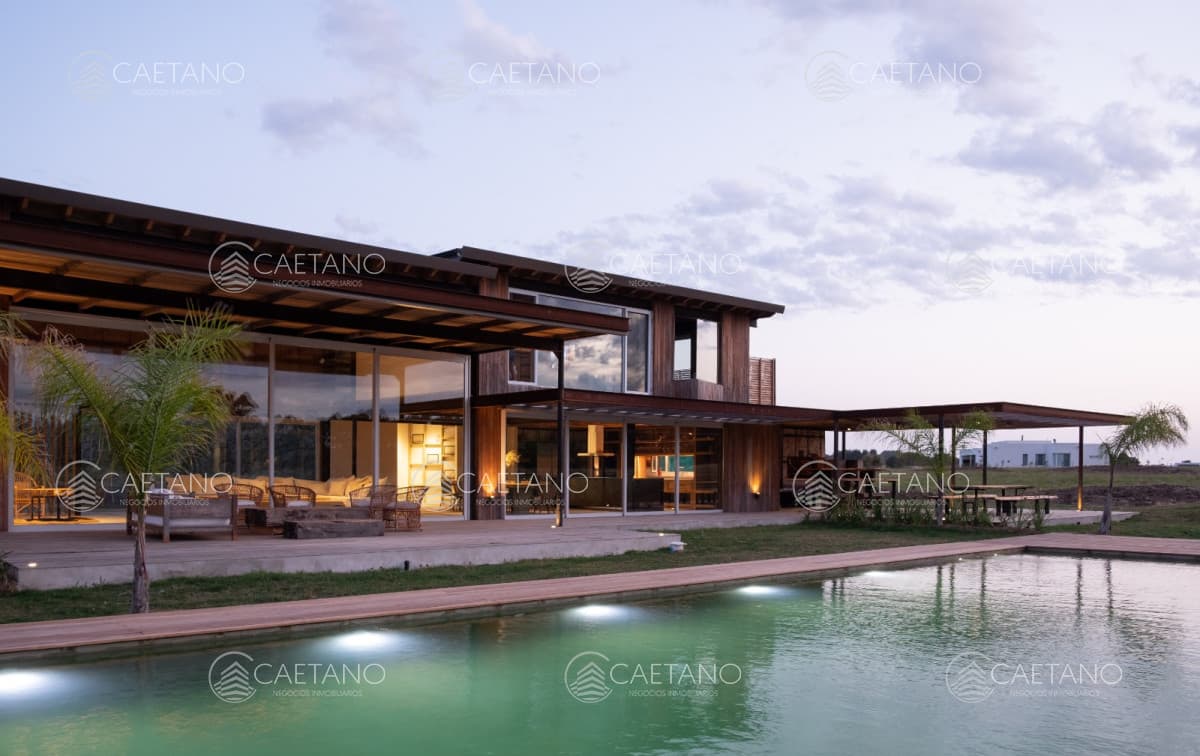 Casa en alquiler en Manantiales