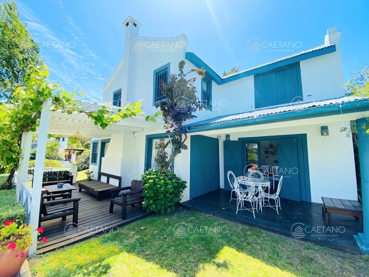 Casa en la Barra en venta con gran parque y piscina — foto 2