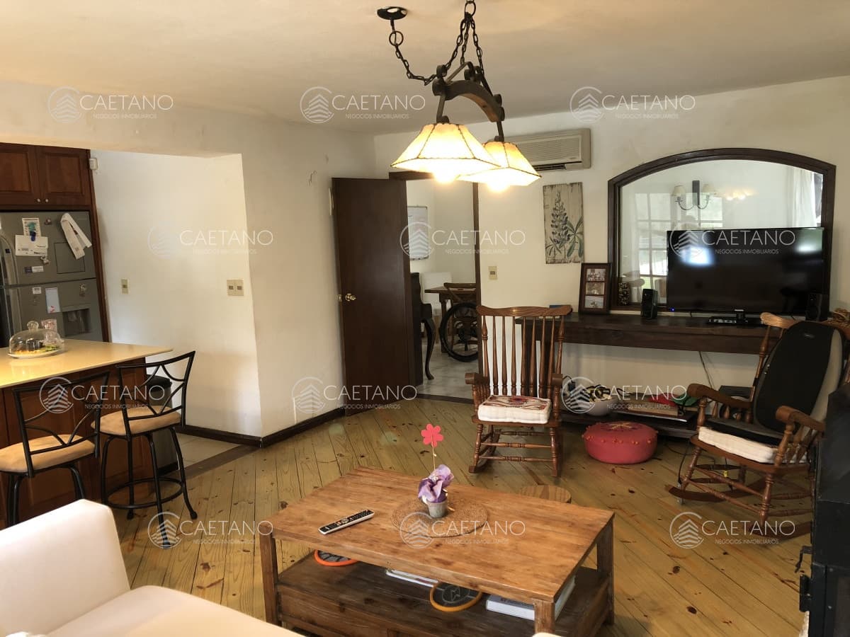 Excelente casa de 3 dormitorios en Playa Mansa - Venta — foto 2