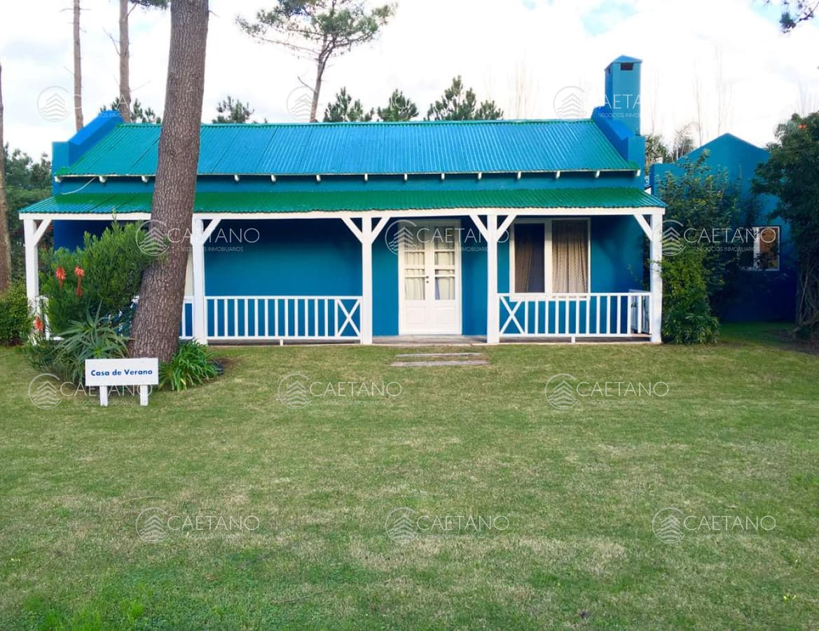 Linda Casa De Verano - Montoya