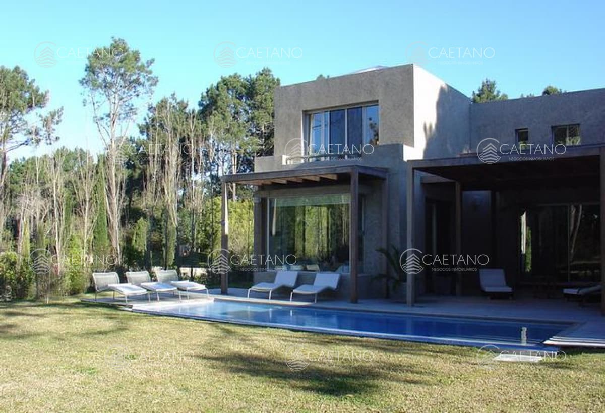 Casa en Laguna Blanca en Alquiler — foto 2