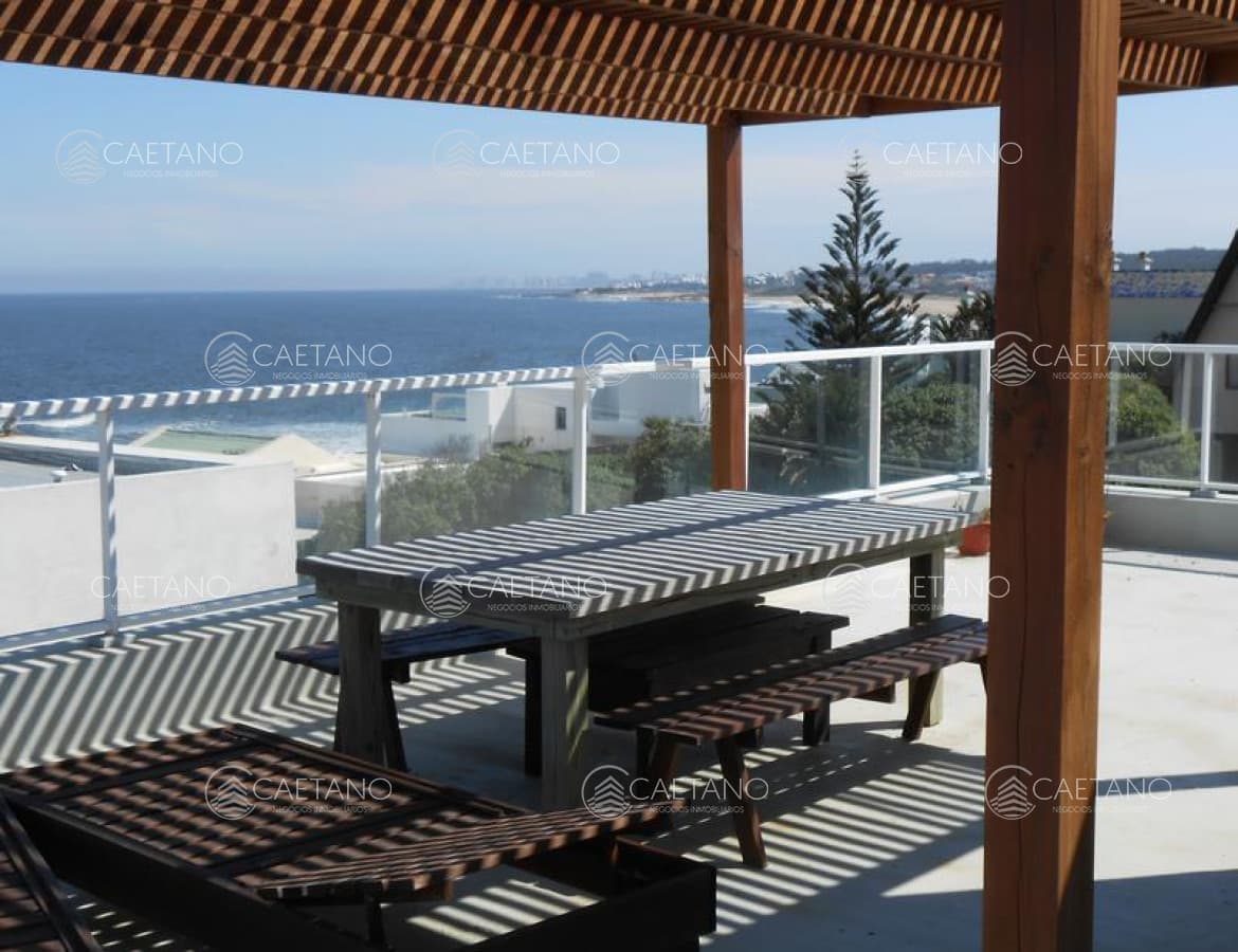 Casa en Alquiler Manantiales — foto 2