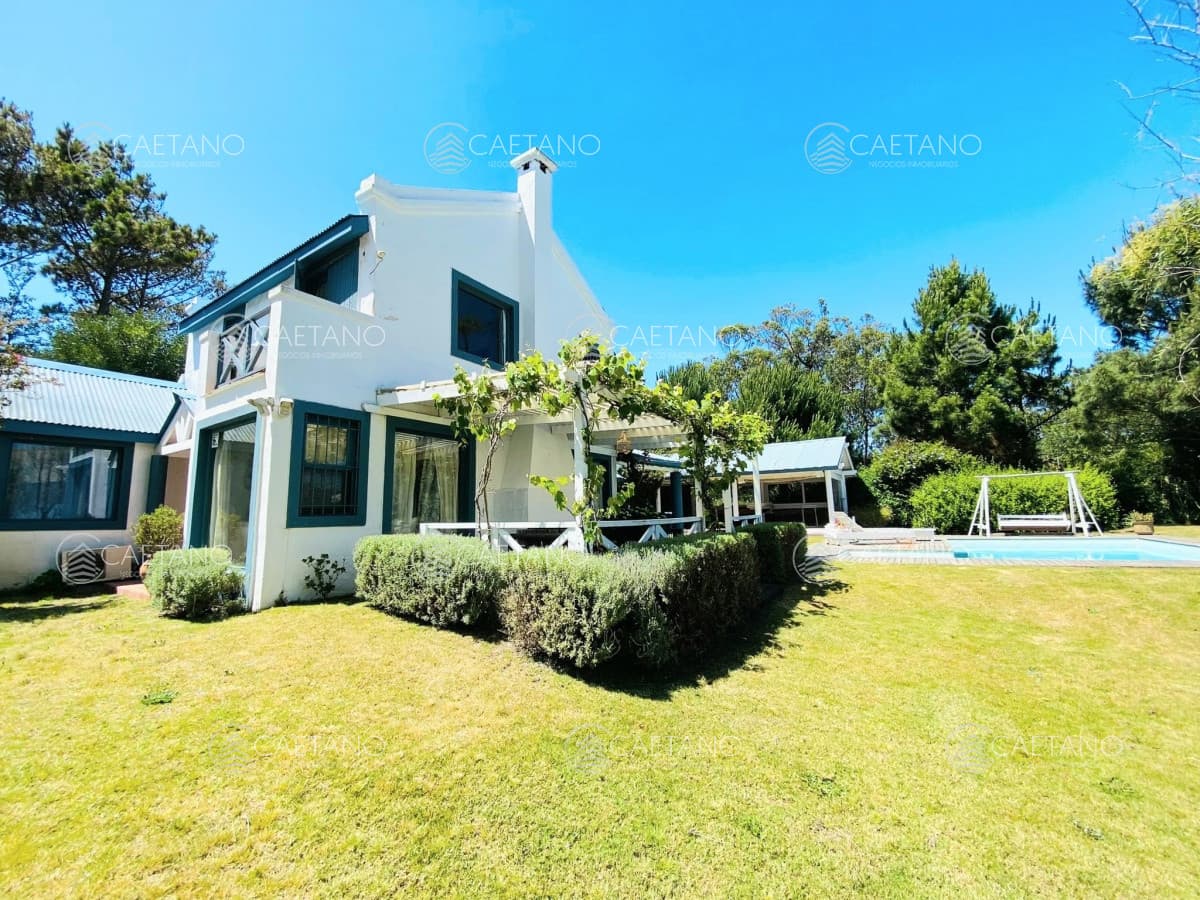 Casa en la Barra en venta con gran parque y piscina — foto 3