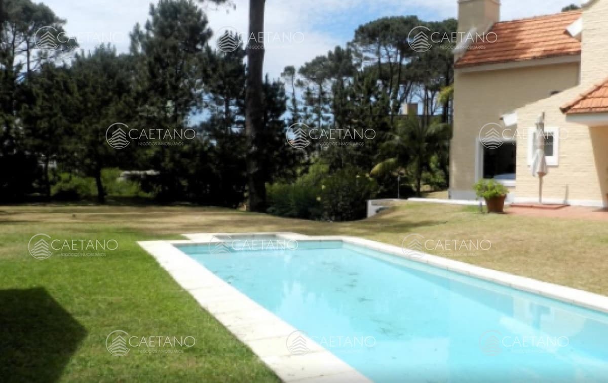 Excelente casa en venta y a pocos metros de la playa — foto 3