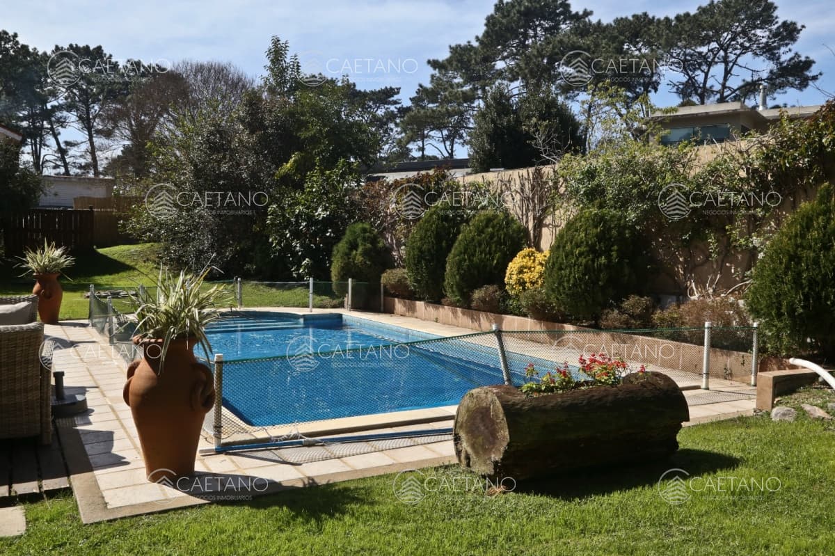 Casa en venta en Playa Mansa, Punta del Este. — foto 2