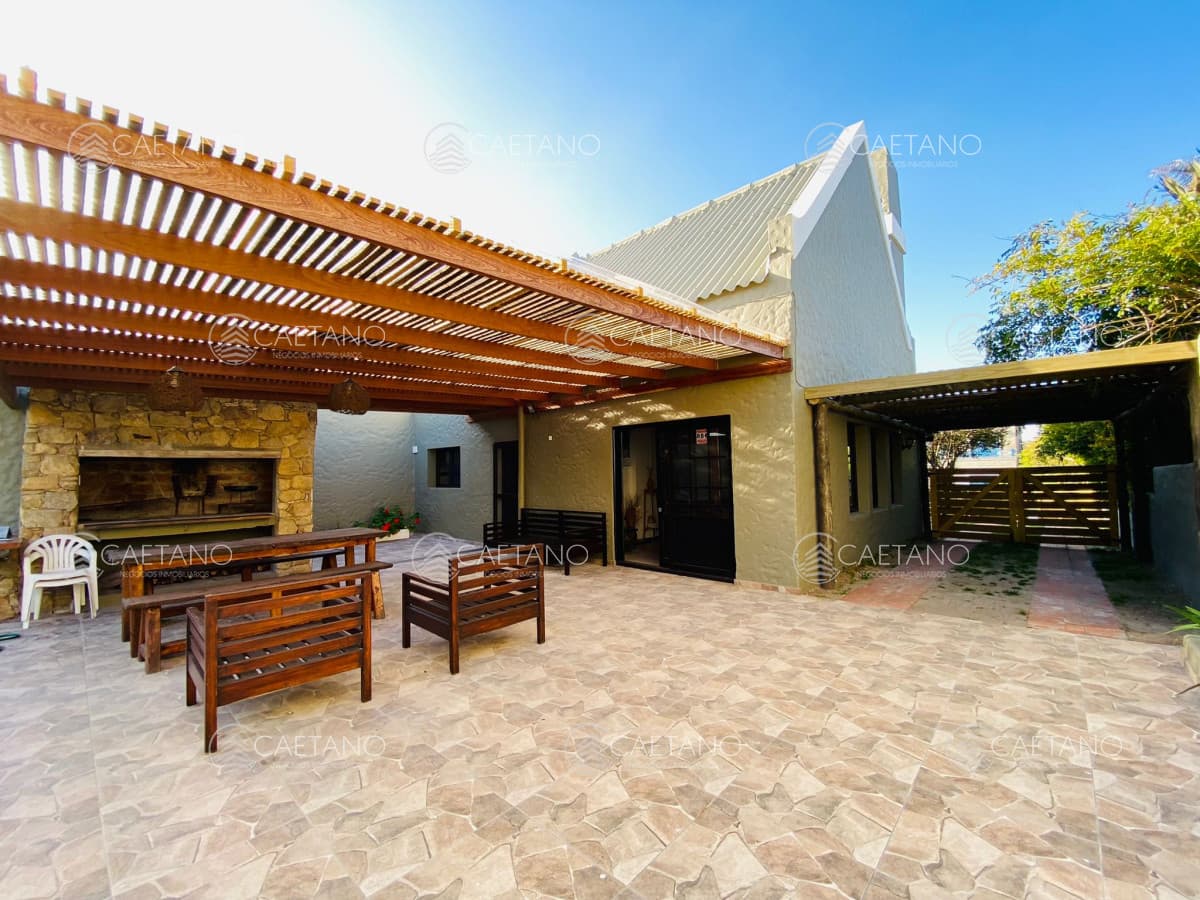 Muy linda casa en el corazón de La Barra — foto 3