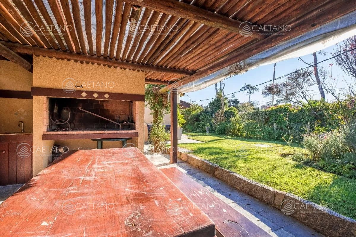 Casa de tres dormitorios en venta, Punta del Este — foto 2