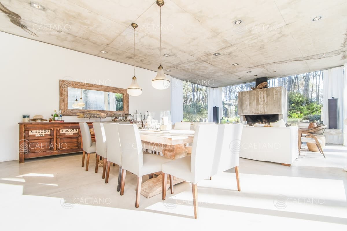Casa en Alquiler en Laguna Blanca