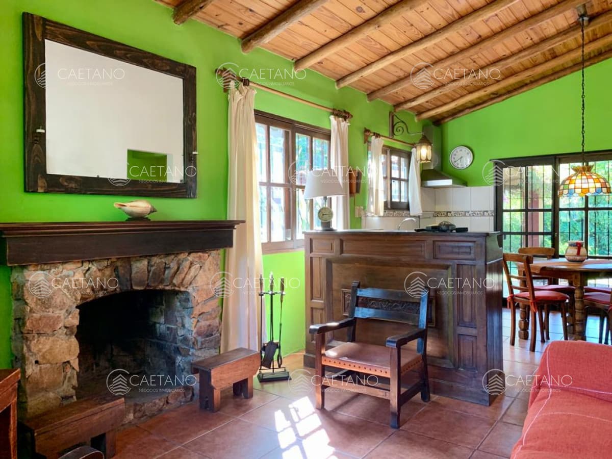 Casa de 3 Dormitorios en Alquiler Anual — foto 3
