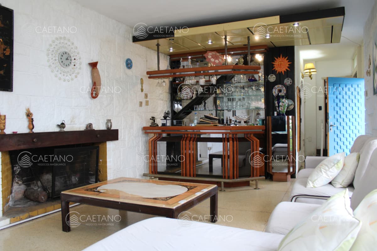 Casa en Venta de Cuatro Dormitorios en Playa Mansa — foto 2
