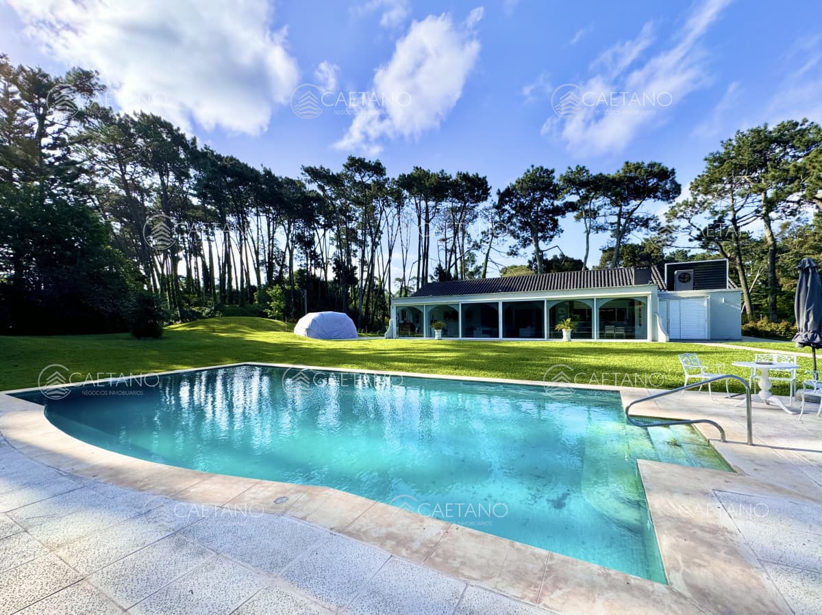 Espectacular Chalet San Rafael en Venta