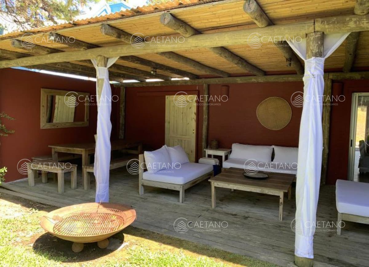 Alquiler casa tres dormitorios Montoya Punta del Este — foto 2