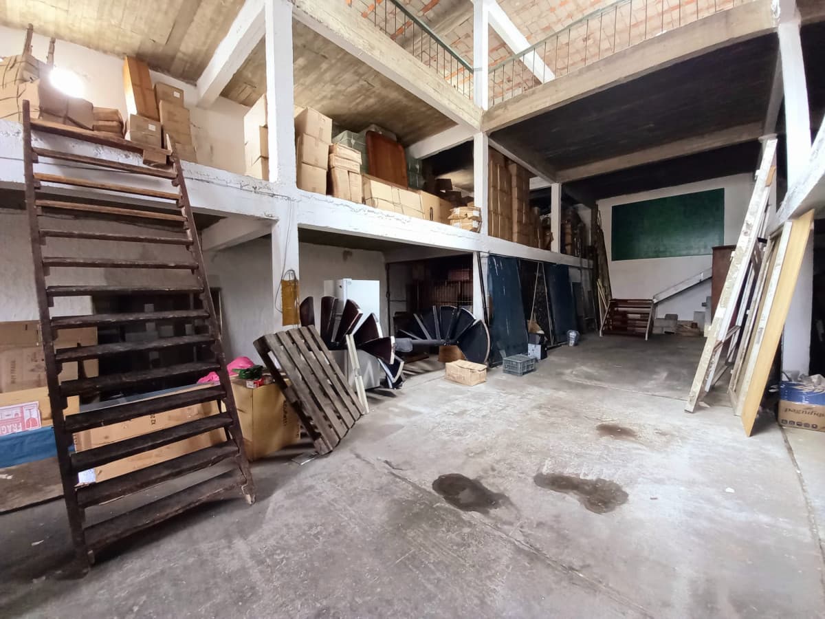 Venta depósito en Maldonado