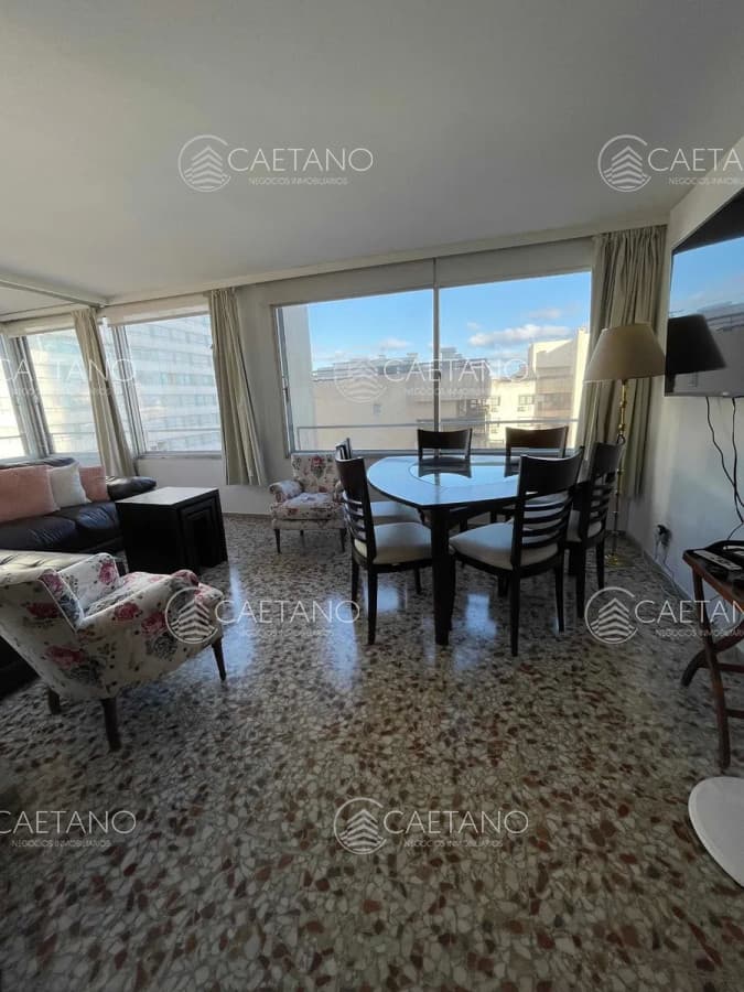 VENTA DE APARTAMENTO DE 2 DORMITORIOS EN PENINSULA PUNTA DEL ESTE — foto 3