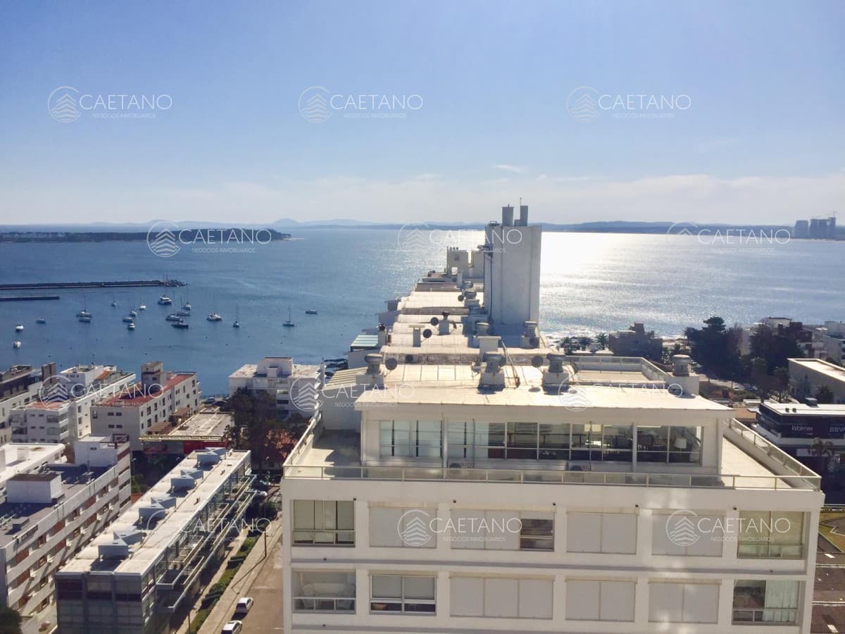 VENTA DE APARTAMENTO DE 3 DORMITORIOS EN PENINSULA PUNTA DEL ESTE