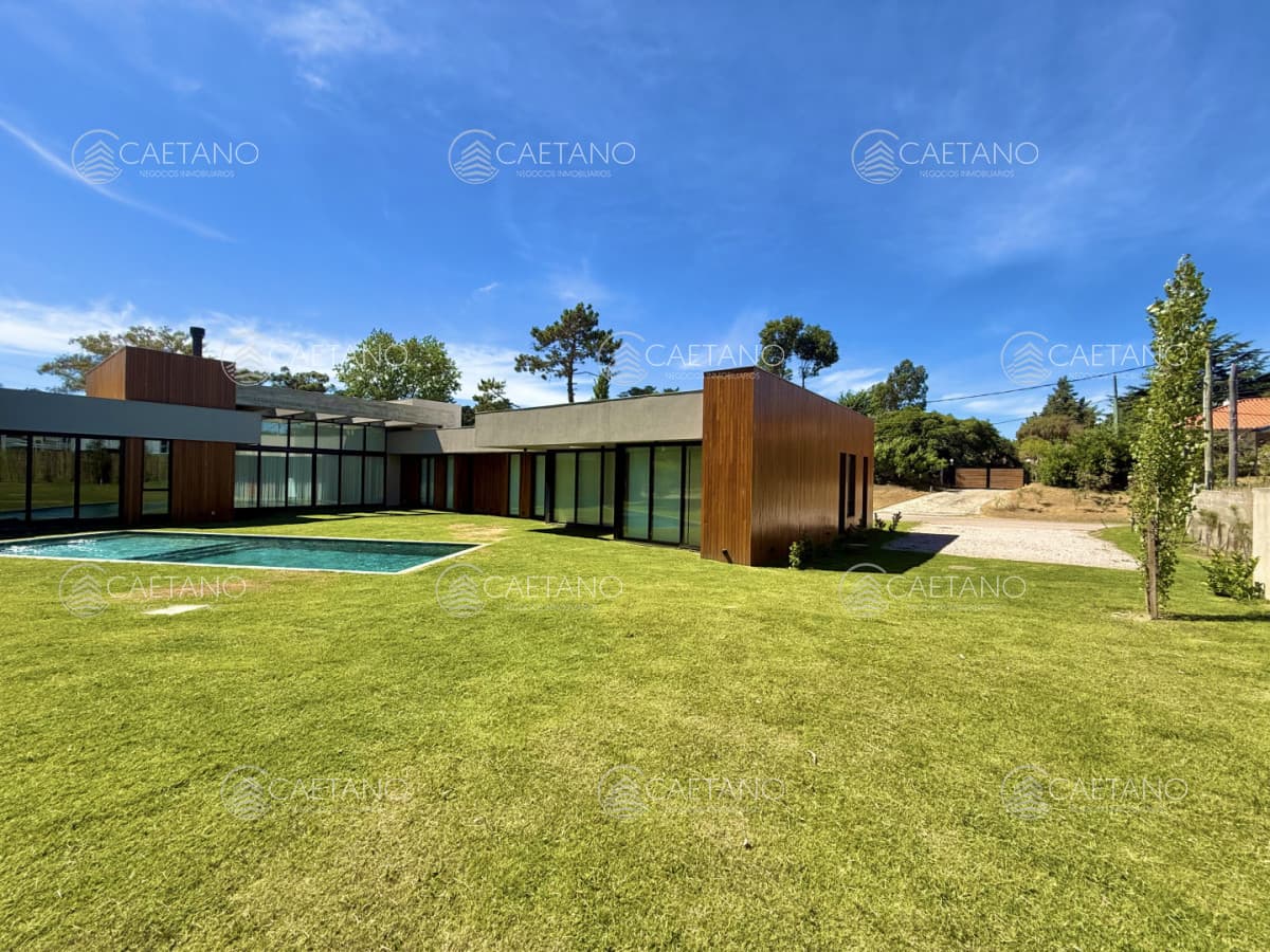 Casa en alquiler en Punta del Este — foto 2