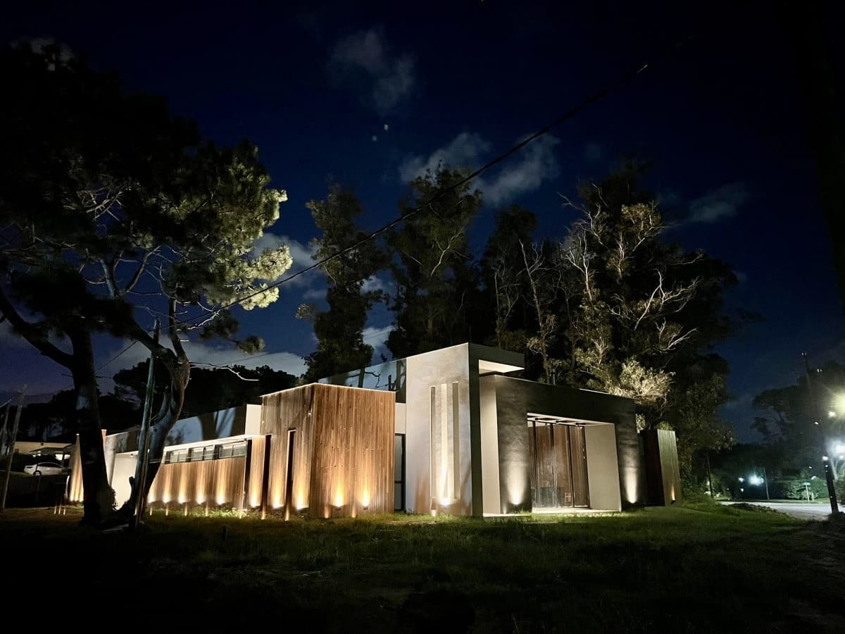 Morderna Propiedad en Venta , Punta del Este