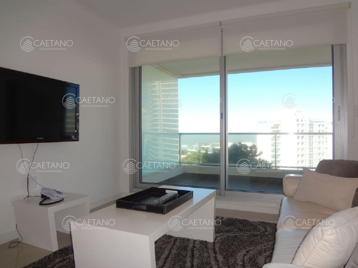 VENTA - Playa Brava a metros del amr