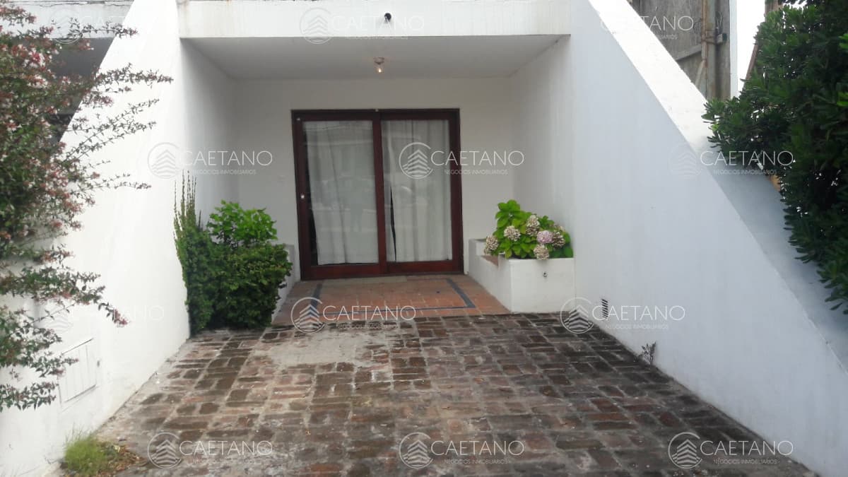 Apartamento en La Barra, 3 dormitorios *