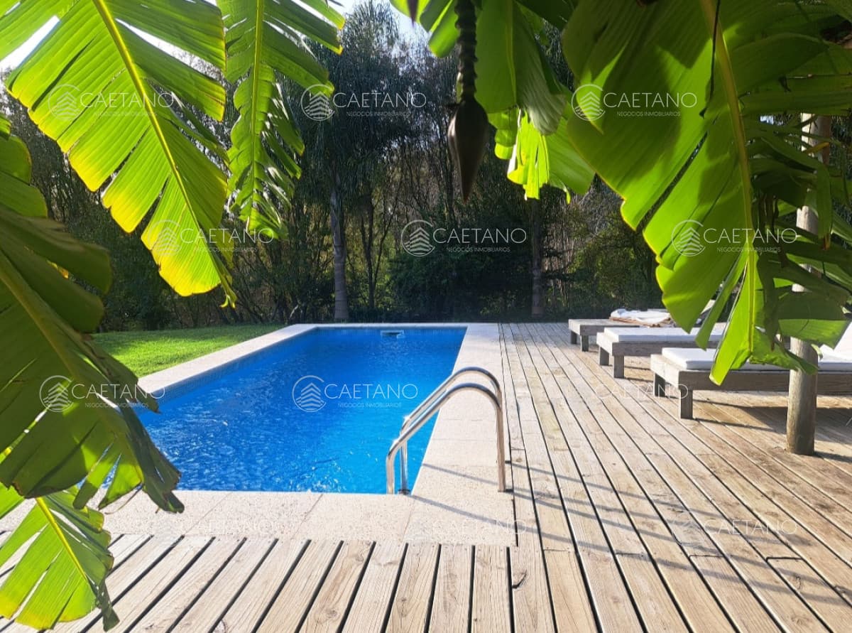 Casa en El Tesoro, 3 dormitorios — foto 2