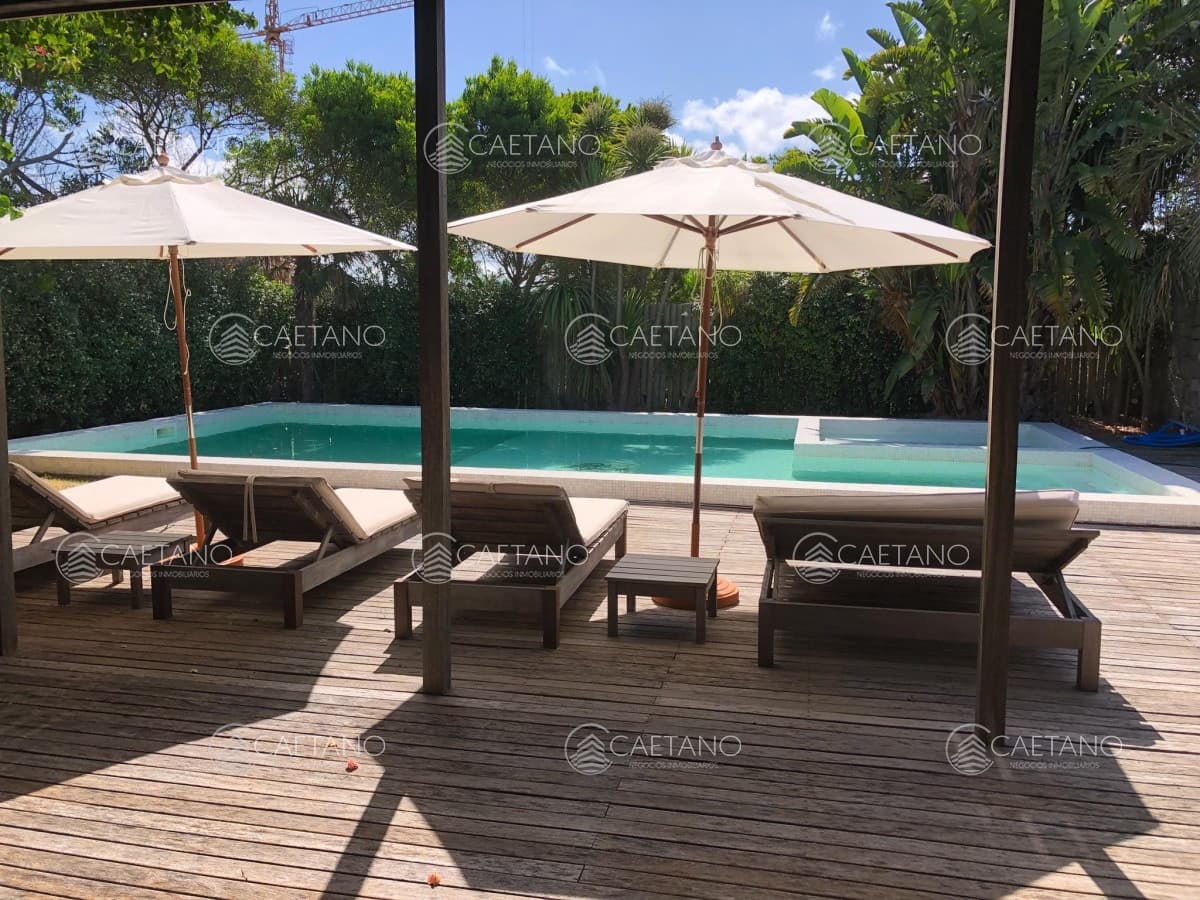 Casa en alquiler en Manantiales