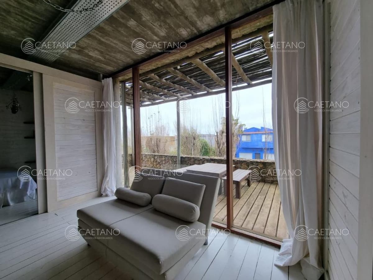 Casa en alquiler en Manantiales — foto 2