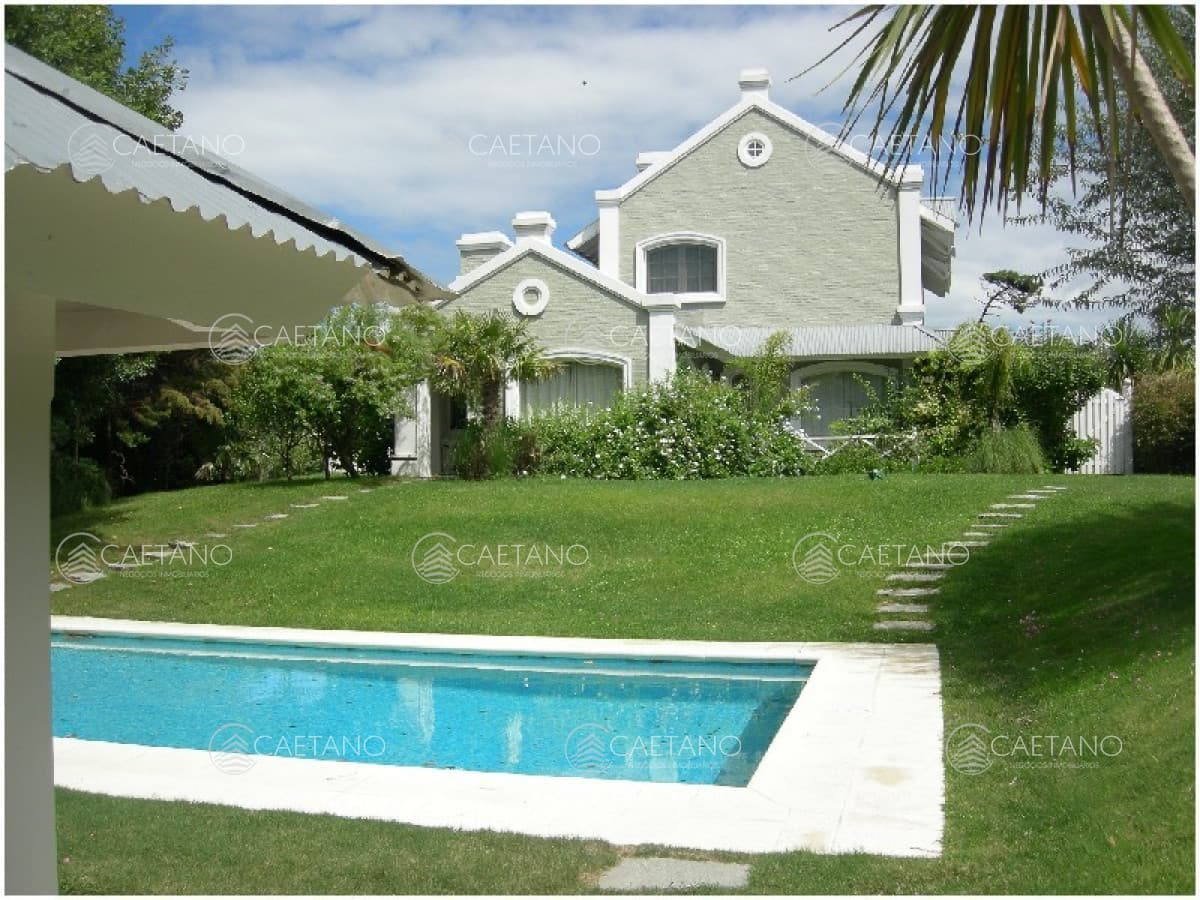 Alquiler Casa 7 dormitorios