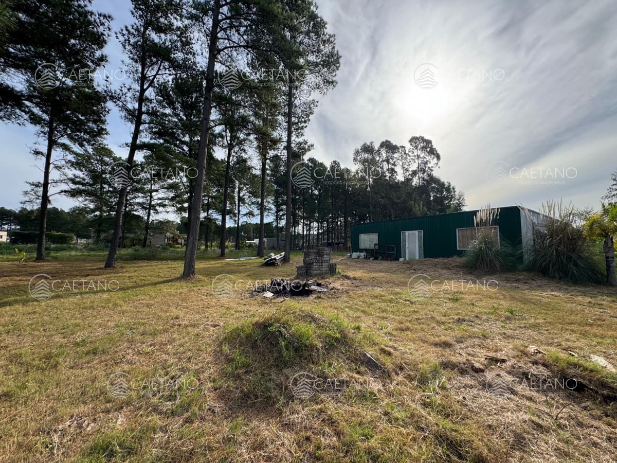 Venta Maldonado Terreno 2000m con Construcción — foto 2