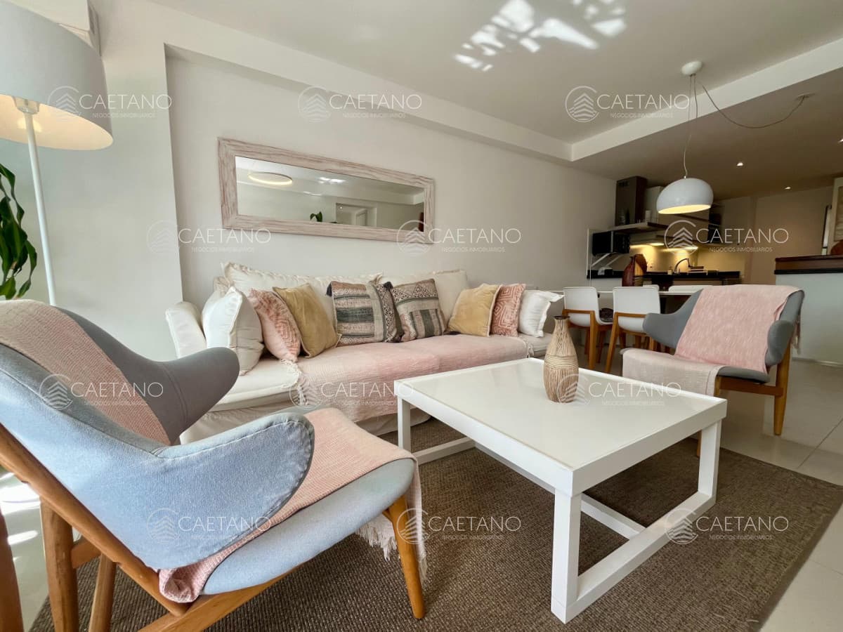 Apartamento en venta 3 dormitorios- Playa Brava - Punta del Este — foto 2