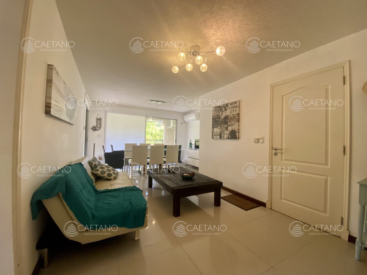 Apartamento en zona brava — foto 2