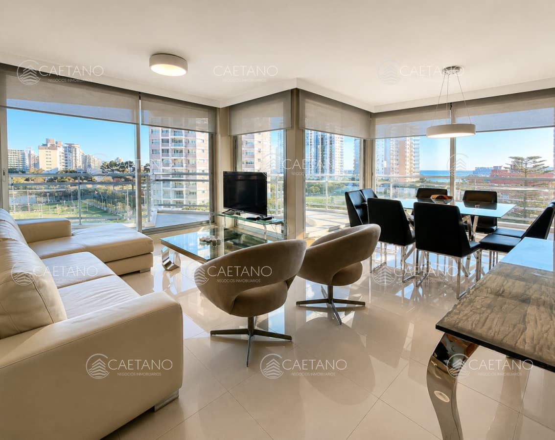 Apartamento en Venta - Punta del Este, Playa Mansa