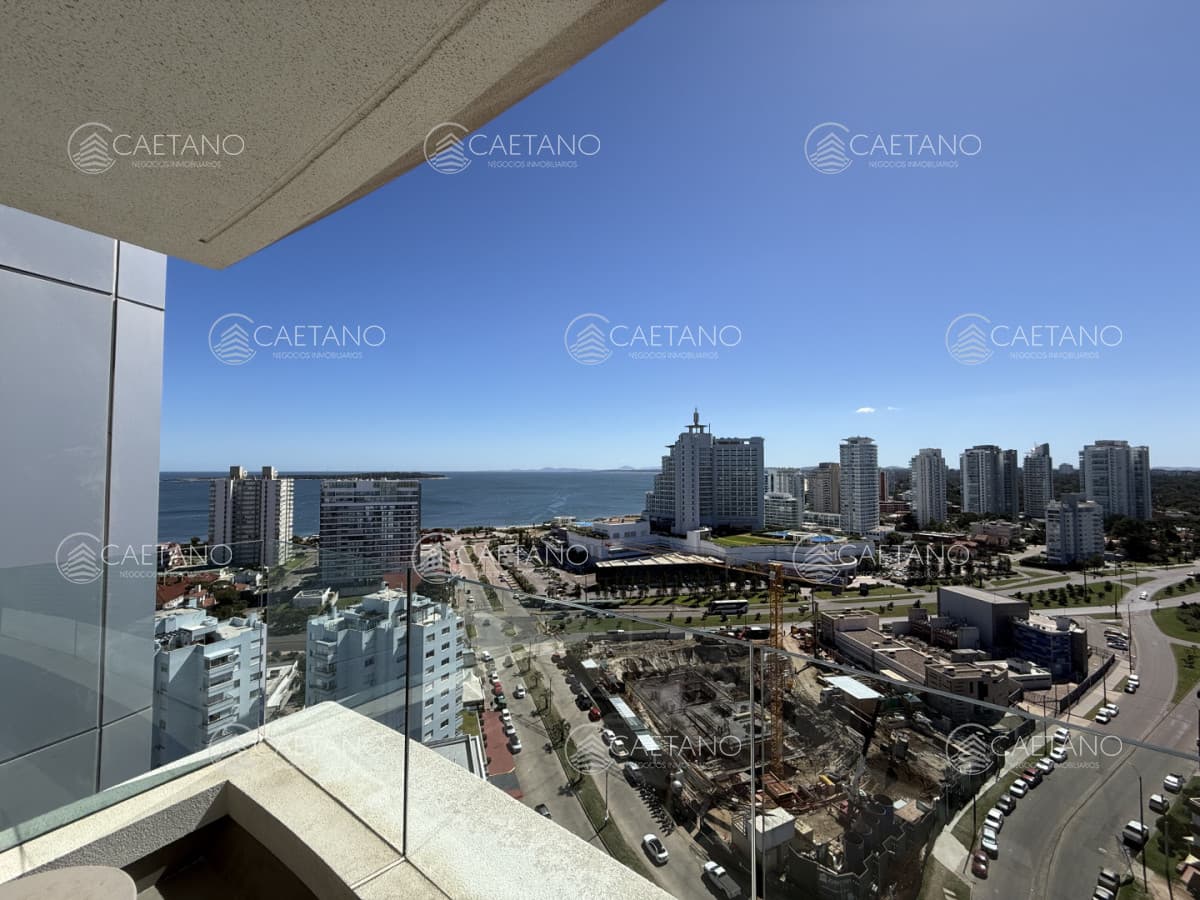 Venta apartamento 2 dormitorios. Chiverta, Punta del Este.