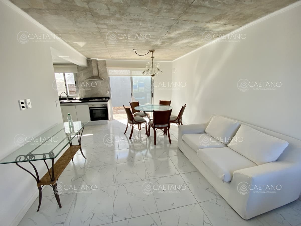 Venta apartamento 2 dormitorios Maldonado