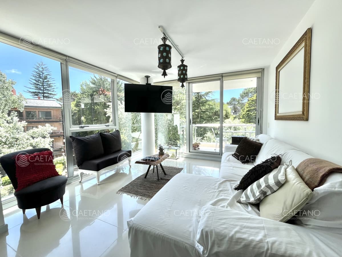 Alquiler temporal apartamento 2 dormitorios playa brava Punta del Este