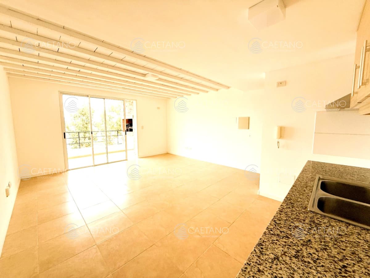 Venta apartamentos dos dormitorios. Maldonado. — foto 2